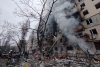 Război în Ucraina. Un bloc cu 9 etaje a fost bombardat în Kiev. Două persoane au murit 755994