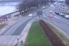 O mașină fără șofer a ieșit cu spatele din parcare și a traversat o șosea cu patru benzi circulate. Unde s-a sfârșit traseul ei prin Riga 762363