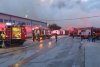 Incendiu puternic la un complex comercial din Braşov 764848