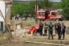 Un bărbat a murit, iar altul a fost rănit, după ce peretele unei clădiri s-a prăbuşit peste ei, în Botoşani  769838