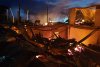 Incendiu de proporții la o hală de producție și o clădire de birouri din Prahova. Pompierii se chinuie de ore bune să stingă focul 772489