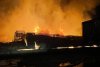 Incendiu puternic la un depozit de butelii din Piteşti. Pompierii intervin să limiteze dezastrul 772719