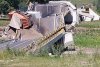 S-a prăbușit podul de la Luțca, de peste râul Siret, la doar 9 luni după ce a fost reparat. Mașinile au căzut în apă cu tot cu șoferi 772579
