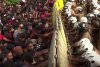 Sărăcia extremă i-a scos pe oameni în stradă, în Sri Lanka. Președintele țării în faliment a fugit de protestatarii furioși 778078