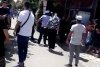 Momentul în care mascații intervin în forță la înmormântarea unei fetițe de 13 ani, ucisă pe trecerea de pietoni în Târgoviște 778787