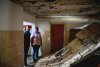 Panică în Sectorul 2. Tavanul dintr-un bloc din Bucureşti, reabilitat în 2017, s-a prăbuşit 780832