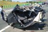 Carambol pe Autostrada Soarelui! Un șofer a zburat peste parapet și a lovit, în cădere, alte 2 mașini de pe sensul opus 782300