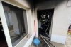 Un ambulanțier din Sibiu a sărit în flăcări pentru pacient, la un incendiu în Cisnădie: "Era fata victimei în stradă, plângea, striga la noi să o ajutăm" 784504