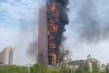 Un incendiu uriaș a mistuit o clădire cu zeci de etaje, în China 789975