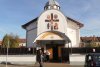 O icoană adusă de la Athos a lăcrimat într-o biserică din Sibiu. Preot: "Este o minune, un semn că Maica Domnului e vie" 793509