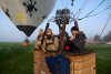 Parașutiștii Jandarmeriei Române, salturi în premieră din balonul cu aer cald, în Cehia 801027