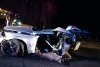 Tânăr de 19 ani, mort după ce maşina pe care o conducea s-a rupt în două la impactul cu un stâlp, iar el a fost aruncat pe carosabil, în Hunedoara 802982