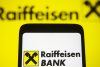 Tentativă de fraudă în numele Raiffeisen Bank, în perioada sărbătorilor. Ce mesaj au primit clienții băncii 806496