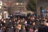 Sute de oameni la înmormântarea lui Cosmin, micul fotbalist ucis de un şofer beat, în Petroşani 807905