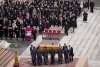 Slujba de înmormântare a lui Benedict al XVI-lea, oficiată de Papa Francisc, într-o premieră istorică la Vatican 809336