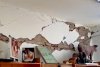 ”Vedeam cum se zguduie casa și cum picau țiglele” | Cu lacrimi în ochi, un bătrân din Gorj povestește cum i-a fost distrusă casa de cutremur 817574