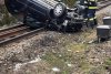 O mașină a căzut de pe un pod pe calea ferata, în Predeal! Traficul feroviar este oprit pe un sens 820282