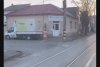Un bărbat a fost surprins în timp ce alerga fără haine în Oradea. Acesta a ajuns viral pe internet 820659