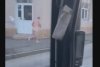 Un bărbat a fost surprins în timp ce alerga fără haine în Oradea. Acesta a ajuns viral pe internet 820661