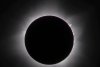 Imagini fabuloase cu eclipsa hibridă de Soare din 20 aprilie 2023. A putut fi văzută doar din două locuri de pe Pământ 829520