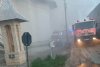 Incendiu uriaş la o casă parohială din satul Cut, judeţul Neamţ. Zeci de pompieri s-au luptat şapte ore cu flăcările 831171