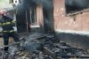 Incendiu puternic într-o comună din Vaslui: Un bărbat şi-a dat foc la casă, iar apoi a sunat la 112 833268