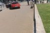 Femeie spulberată de pe banca din fața Primăriei Arad de o mașină | Doi șoferi se șicanau în trafic 840039