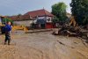 Inundațiile au făcut ravagii în mai multe județe din România. Sute de oameni, izolați din cauza puhoaielor 840936