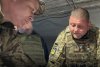 "Forța să fie cu voi" | Detaliul neobișnuit de pe vesta militară a generalului Valeri Zalujnîi, comandantul armatei ucrainene 841397