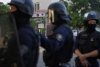 Ce s-a întâmplat cu polițistul acuzat că l-a împușcat mortal pe Nahel, un tânăr de 17 ani, la un control în trafic | Franța, devastată de revolte pentru a doua noapte la rând 843533