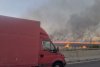 Incendiu puternic la marginea Ploieștiului, provocat de un fulger. Traficul este restricționat pe DN1 845286