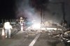 Un TIR s-a "topit" într-un incendiu puternic, pe autostrada A1, între Timişoara şi Deva 847775