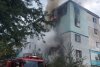 Incendiu puternic într-un bloc din Craiova. Zeci de persoane au fost evacuate de urgență 852178