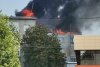 Incendiu puternic într-un bloc din Vaslui. Zeci de oameni evacuaţi 853379