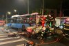 Accident grav în Sibiu, între două autobuze şi un autoturism. Trei persoane au fost rănite 855783