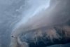 "Sunt prevestitori de furtună şi instabilitate atmosferică accentuată" | Elena Mateescu, despre norii Shelf-Cloud, surprinşi pe cerul României. Prognoza meteo actuliazată  856371