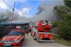 Incendiu cu degajări mari de fum la acoperişul unui depozit din Miercurea-Ciuc 857925