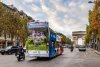 Fotografia unui român, pe autobuzele turistice din Paris. Imagini cu Castelul Peleș pe străzile din capitala Franței 858989