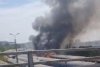Incendiu în zona Podului Basarab din Bucureşti. Ard mai multe vagoane de tren dezafectate 860300
