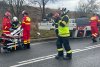 Trei eleve lovite din plin de o camionetă care s-a răsturnat, în Bistriţa. Şoferul, băut, ar fi încercat să evite un TIR 865734
