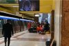 Un tânăr de 24 de ani a căzut pe şinele de la metrou, în staţia Tineretului. Trenurile circulă în sistem pendulă 868842