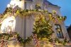 Casa din Bucureşti care a ajuns celebră după ce a fost decorată de Crăciun. Mii de oameni au mers deja să facă poze 873173