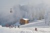 Pârtiile se redeschid după ninsorile abundente din ultimele zile | Mii de turiști au luat cu asalt stațiunile montane 874129