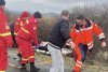 O femeie, mama și fiul său au murit înecați, după ce s-au răsturnat cu mașina într-un șanț plin cu apă, în Satu Mare, chiar înainte de sărbători 876847