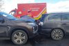 Zece persoane implicate într-un grav accident cu trei mașini pe DN 2, în Suceava. A fost activat Planul Roșu de intervenție 877635