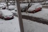 "Ne lasă fără cuvinte": Un bărbat în scaun cu rotile a ieșit, cu lopata, să dea zăpada de pe trotuar, în Brașov 882062