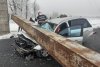 Un limitator de înălțime s-a prăbușit și a strivit o mașină aflată în trafic, în județul Olt. O persoană a murit 882420