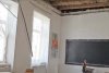 Tavanul unei săli de clasă s-a prăbușit peste elevi, la o școală din Sibiu! Mai mulți copii au fost răniți 885284