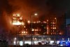 Incendiu uriaş în Valencia, Spania. Ard două blocuri de locuinţe! Oamenii sunt blocaţi în mijlocul flăcărilor 888011