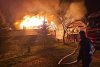 Incendiu devastator într-o gospodărie din Suceava. Proprietarilor li s-a făcut rău când au văzut dezastrul  896105